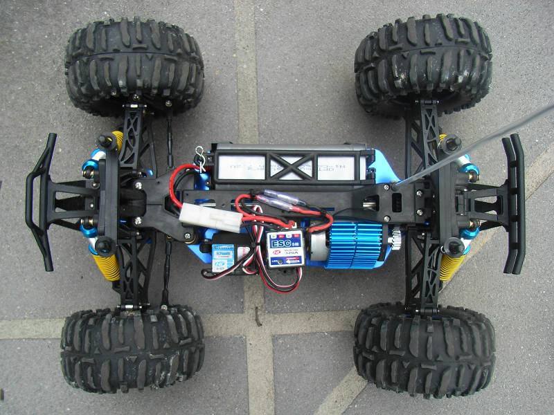 Electric RC Car 1:10 Heng Long HL Mad Truck 3851-2 Wheel Hex Part 2 