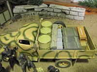 Click image for larger version

Name:	German tan green cargo truck 5-8-13 1700hrs 006.JPG
Views:	80
Size:	2.89 MB
ID:	1992825