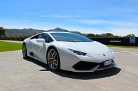 Click image for larger version

Name:	2015-lamborghini-huracan-hero.jpg
Views:	1125
Size:	59.2 KB
ID:	2071745