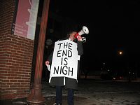 Click image for larger version

Name:	Ben_Kinsley_The_End_is_Nigh.jpg
Views:	155
Size:	432.4 KB
ID:	2137204