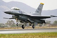 Click image for larger version

Name:	F16-Landing-520x346.jpg
Views:	2688
Size:	45.7 KB
ID:	2137884