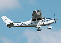 Click image for larger version

Name:	cessna182t_skylane_n2231f_cotswoldairshow_2010_arp.jpg
Views:	253
Size:	1.24 MB
ID:	2225793