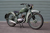 Click image for larger version

Name:	1948-BSA-Bantam-green-f45rs-1.jpg
Views:	29
Size:	718.1 KB
ID:	2225898