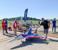 Click image for larger version

Name:	Jets-over-Kentucky-Day-Two-1.jpg
Views:	73
Size:	226.6 KB
ID:	2264828